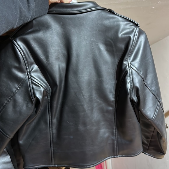 Like new! Unif cropped faux leather moto jacket - Picture 7 of 7